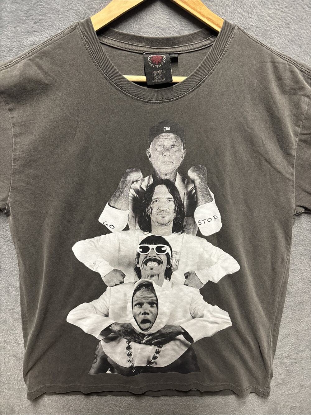 Red Hot Chili Peppers Unlimited Love Tour T-shirt 2024 Four Wise Men Large
